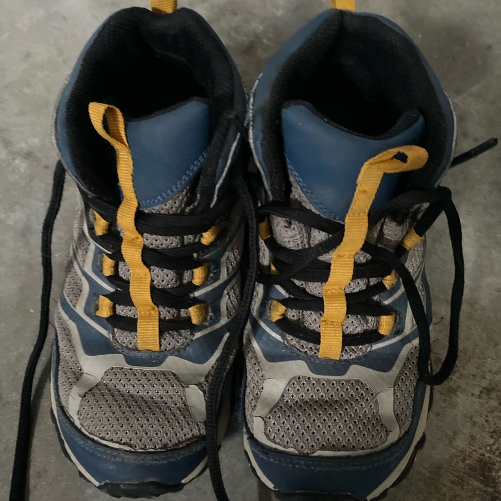 Kids hiking boots. Good condition.